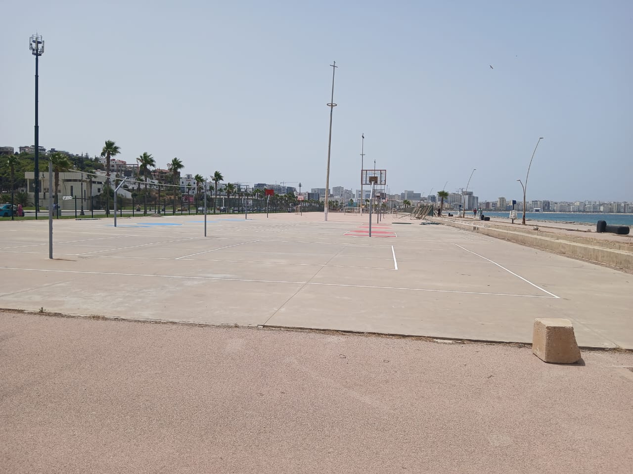 Terrain Khayr – Play Park  1   Malabata (Football_1  -  Basket-ball_1  -  Handball_1   ) — photo 4